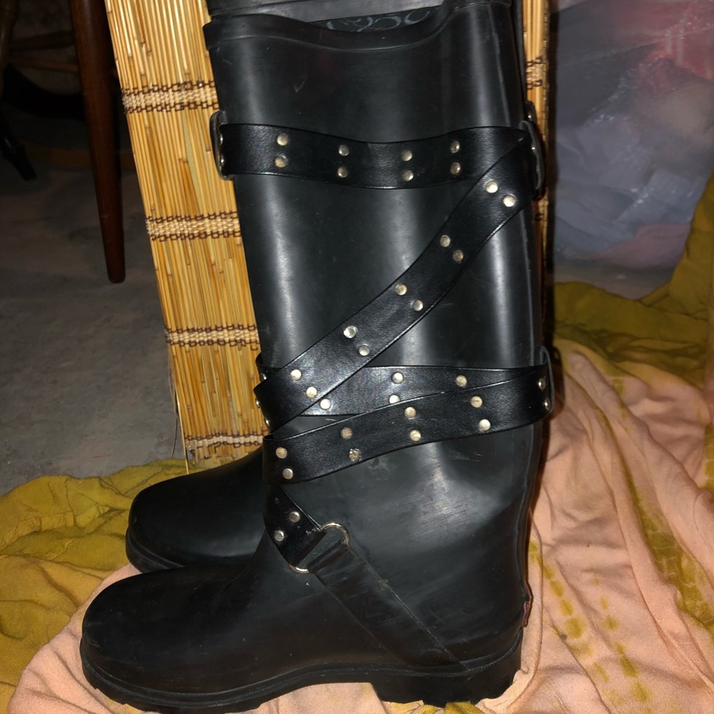 Black buckle rain boots